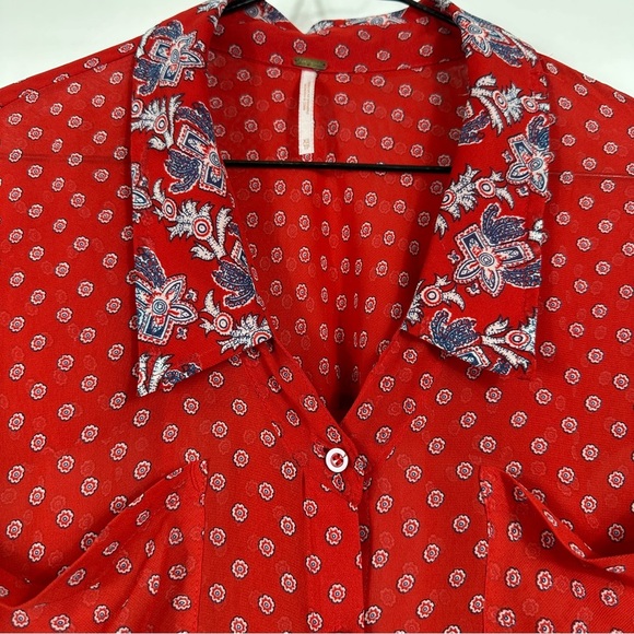 Free People FP Easy Rider Anthropologie Red Paisley Bandana Sheer Blouse Top - Picture 6 of 12